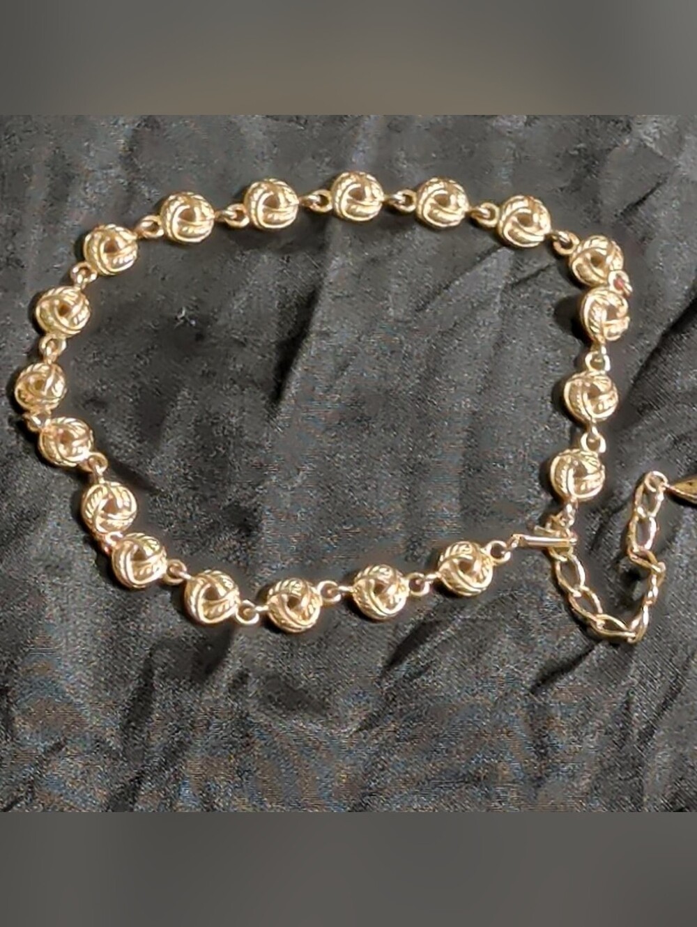 Vintage Gold " #Love Knot " #Choker